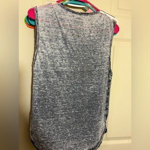 3 pairs small active shirts